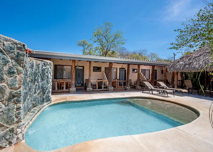 Apartment Beachside With Pool And Free Wifi