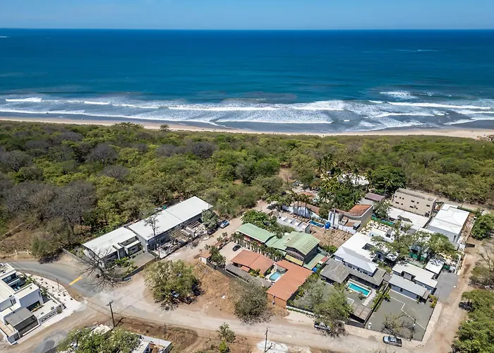 Beachside With Pool And Free Wifi Apartment *