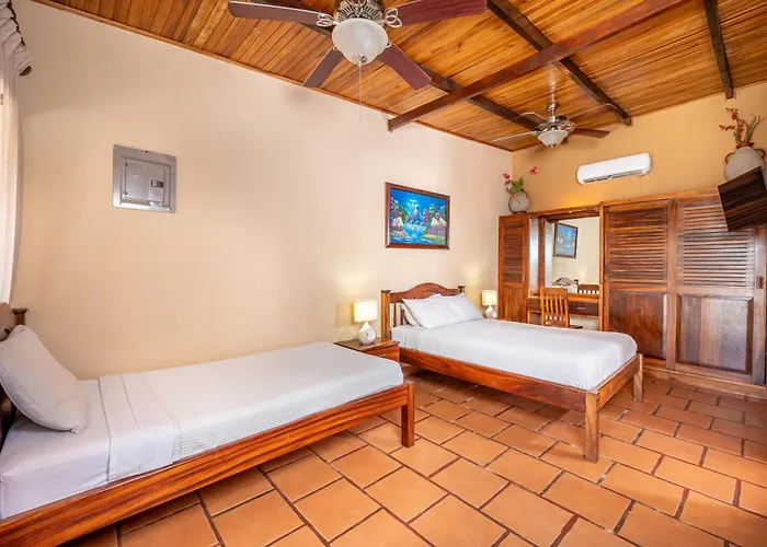 Beachside With Pool And Free Wifi Apartment Playa Grande