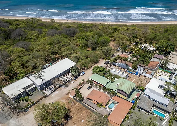 Beachside With Pool And Free Wifi Apartment *